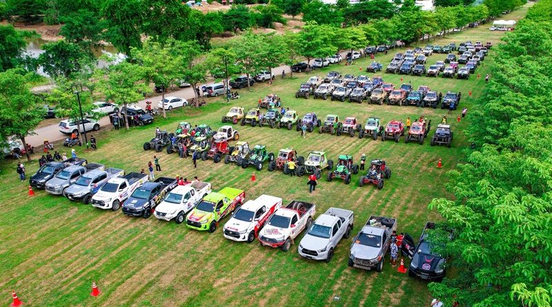 Toyota Hilux Revo 10 เซียนประจัญบาน 2025 พร้อม
