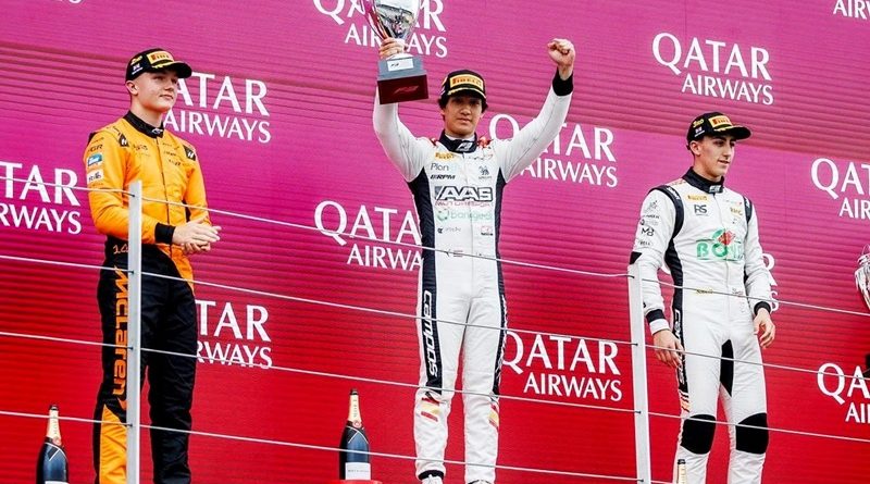“เติ้น ทัศนพล อินทรภูวศักดิ์” นักแข่งไทยคนแรก คว้าถ้วยอันดับ 1 – FIA Formula 3 Championship 2025 Round 7   