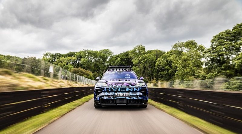 Porsche ลุยทดสอบ Cayenne Electric SUV โชว์เหนือชั้นทุกสมรรถนะ