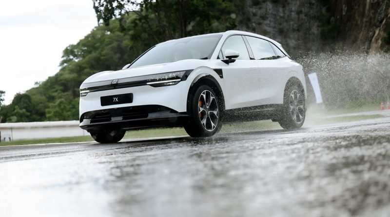 ซีเคอร์ ซี โมบิลิตี้ พลัส ชวนสัมผัสยนตรกรรมไฟฟ้ารุ่นล่าสุด ZEEKR 7X SUV ที่ก้าวข้ามทุกข้อจำกัด