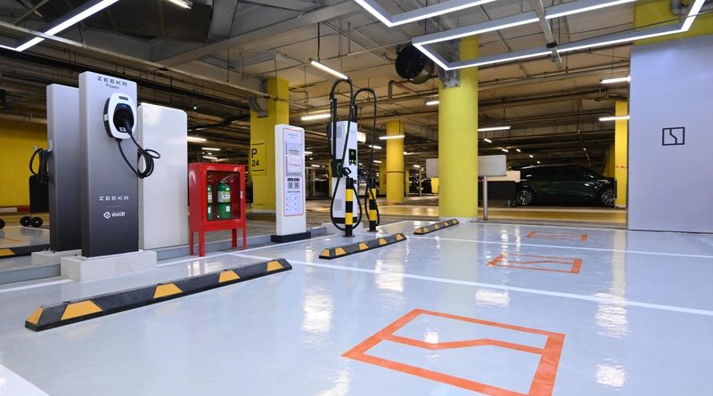 ZEEKR พัฒนาระบบนิเวศยานยนต์ไฟฟ้าครอบคลุมทุกมิติ 