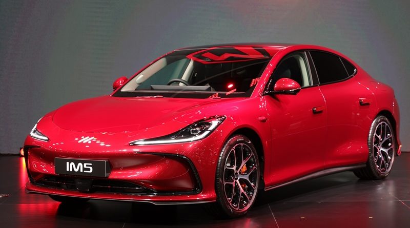 เอ็มจี เผยยอดจองครึ่งงานมอเตอร์โชว์ กว่า 5,000 คัน