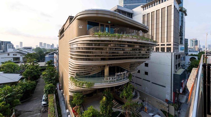 คาเฟ่ อเมซอน เปิดตัว “Café Amazon Experience Flagship Store Ari”