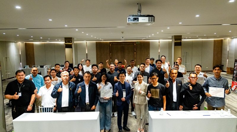 เบนท์ลีย์ แบงค็อก ส่งมอบองค์ความรู้การขับขี่รถยนต์เบนท์ลีย์อย่างปลอดภัย