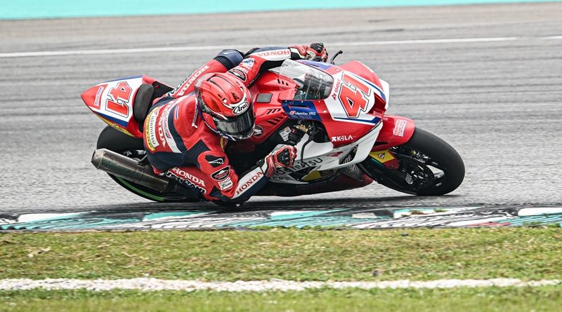 ทัพนักบิด “ฮอนด้า เรซซิ่ง ไทยแลนด์” สู้สุดใจใส่ทุกโค้งใน ARRC เรซ 2 ที่เซปังฯ